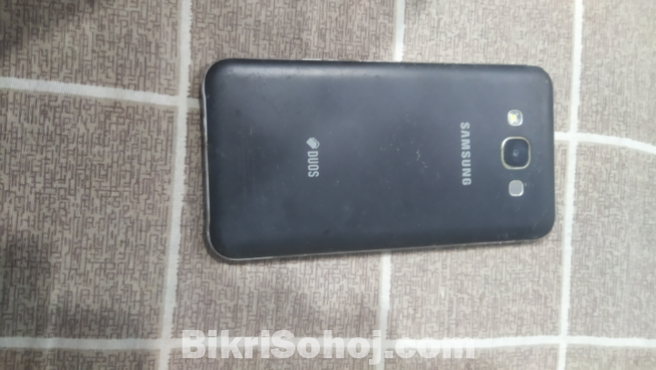 Samsung Galaxy E7